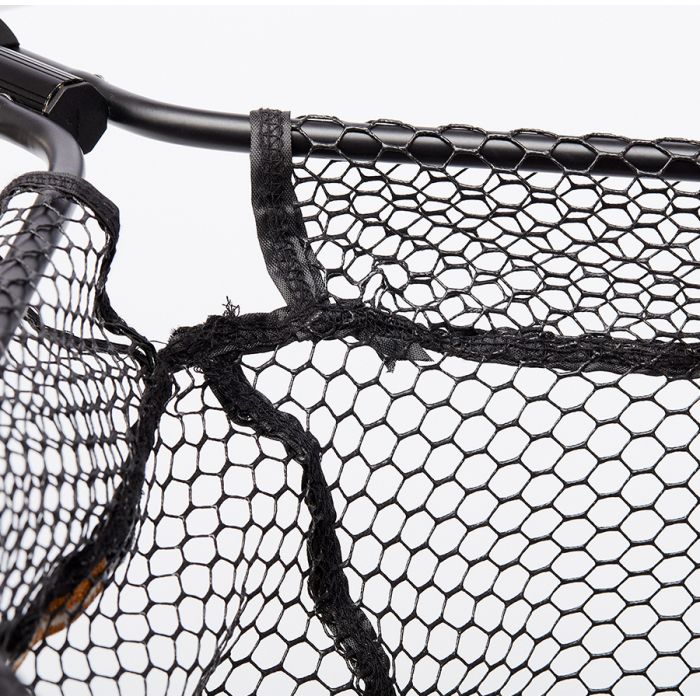 Savage Gear Foldable Net With Lock Medium